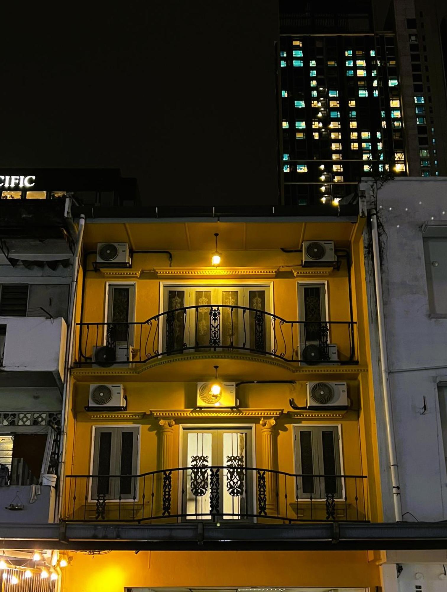 The Freedom Club Hostel Kl Kuala Lumpur Exterior photo